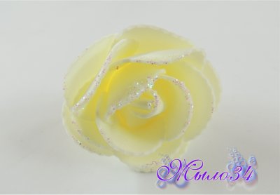 Роза из фоамирана, с блетсками, бежевая, 5.5 см, шт